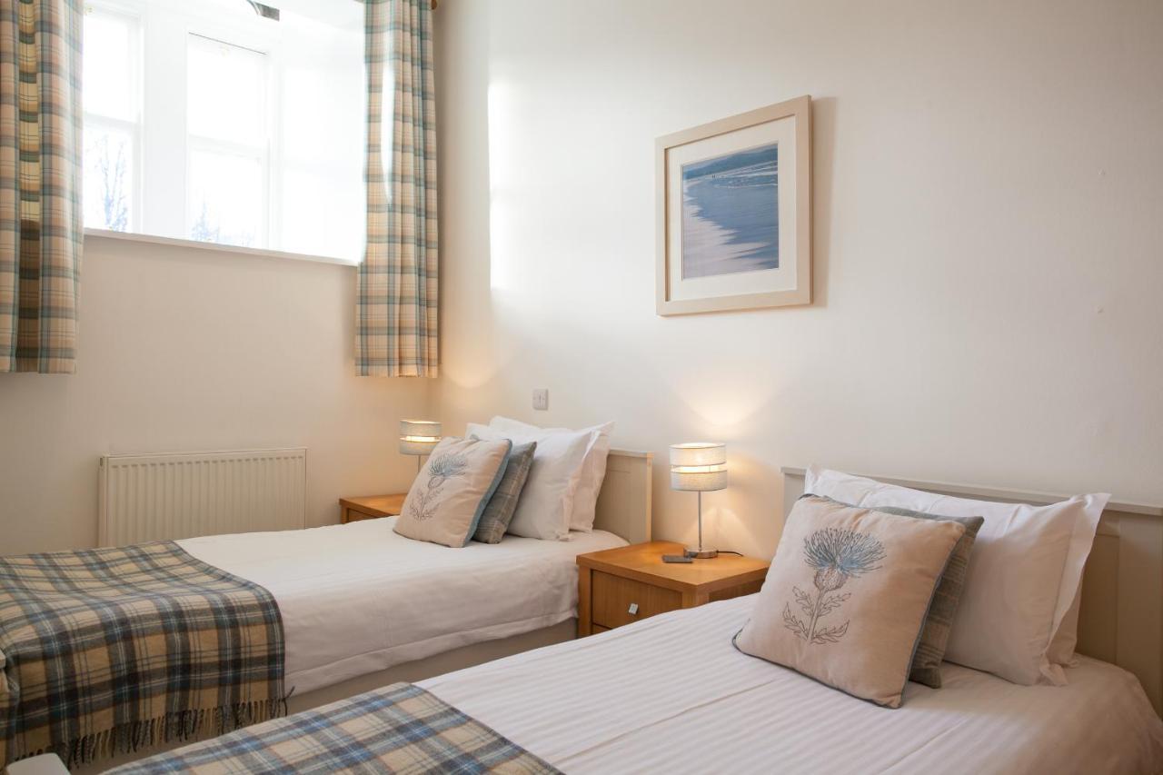 Old School Apartments Highland Club Fort Augustus Buitenkant foto